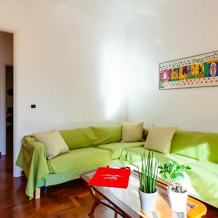 Lägenhet Santa Teresa A Chiaia By Napoliapartments