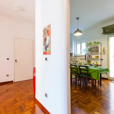 Lägenhet Santa Teresa A Chiaia By Napoliapartments Neapel