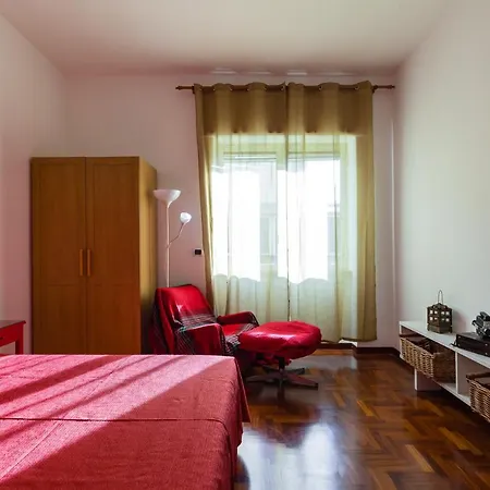 Santa Teresa A Chiaia By Napoliapartments Neapel